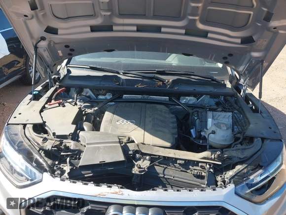 2022 Audi Q5 S line Premium Plus with VIN WA1EAAFY8N2075153, listed as a IAAI auction lot 42317317 with 67,230 mi miles and . Bid and sale history available at DreamBid. Image 10.