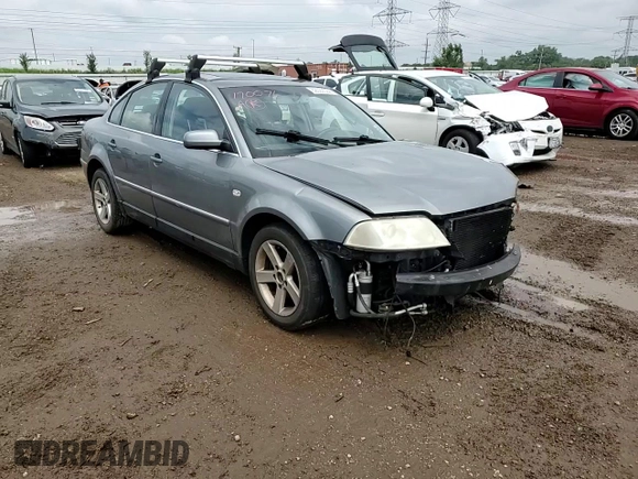 2004 Volkswagen Passat GLX with VIN WVWRH63B84P107858, listed as a Copart auction lot 62022524 with 141,500 mi miles and Salvage title. Bid and sale history available at DreamBid. Image 11.