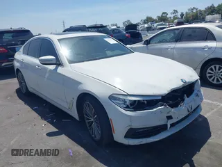 2018 BMW 5 Series 530e with VIN WBAJA9C58JB252868, listed as a IAAI auction lot 42323949 with 100,530 mi miles and . Bid and sale history available at DreamBid. Image 1.