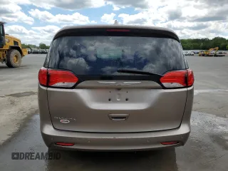 2017 Chrysler Pacifica Touring with VIN 2C4RC1DG5HR537931, listed as a Copart auction lot 55613605 with 159,536 mi miles and Salvage Title. Bid and sale history available at DreamBid. Image 6.
