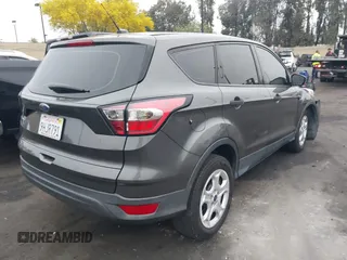 2017 Ford Escape S с VIN 1FMCU0F73HUB68303, выставлен на аукционе IAAI как лот 42432963 с пробегом 110 511 миль миль и . История ставок и продаж доступна на DreamBid. Изображение 4.