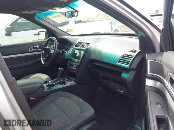 2017 Ford Explorer XLT with VIN 1FM5K7DH6HGC47935, listed as a IAAI auction lot 42363656 with 171,503 mi miles and . Bid and sale history available at DreamBid. Image 5.