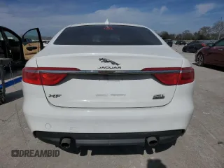 2018 Jaguar XF 25t with VIN SAJBS4FX4JCY69958, listed as a Copart auction lot 46852785 with 88,864 mi miles and Salvage Title. Bid and sale history available at carsss.com. Image 6.