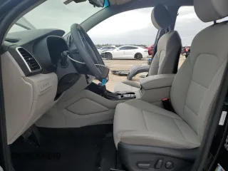 2021 Hyundai Tucson Value with VIN KM8J33A40MU297201, listed as a Copart auction lot 50716205 with 35,771 mi miles and Salvage Title. Bid and sale history available at DreamBid. Image 7.