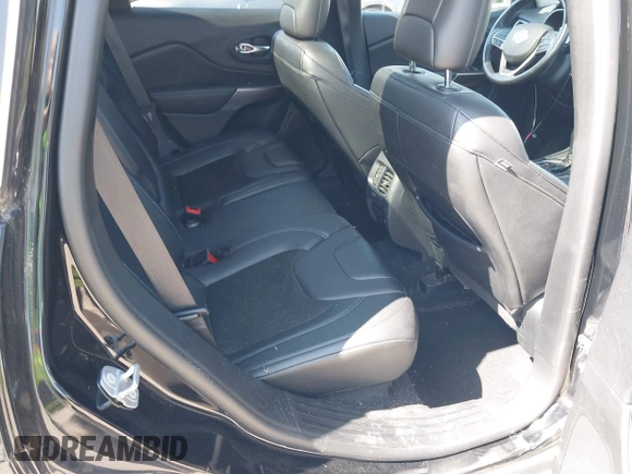 2020 Jeep Cherokee Latitude Plus z VIN 1C4PJMLB6LD584675, wystawiony jako IAAI lot #41943512 z przebiegiem 29 370 mil mil oraz . Historia ofert i sprzedaży dostępna na DreamBid. Obrazek 8.