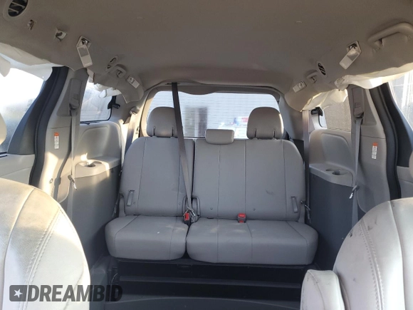 2020 Toyota Sienna XLE Auto Access Seat with VIN 5TDYZ3DC9LS030890, listed as a Copart auction lot 77700594 with 51,885 mi miles and Salvage Title. Bid and sale history available at carsss.com. Image 10.