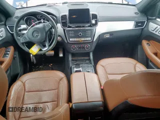 2017 Mercedes-Benz GLE 43 AMG с VIN 4JGDA6EB6HA955804, выставлен на аукционе Copart как лот 60251185 с пробегом 78 539 миль миль и Списание • Salvage title. История ставок и продаж доступна на DreamBid. Изображение 8.