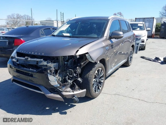 2018 Mitsubishi Outlander PHEV SEL with VIN JA4J24A53JZ059664, listed as a IAAI auction lot 41751587 with NaN miles. Bid and sale history available at carsss.com. Image 6.