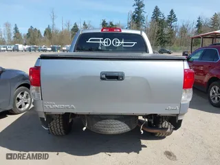 2011 Toyota Tundra 4WD Truck LTD with VIN 5TFHY5F19BX174474, listed as a IAAI auction lot 41970127 with 110,818 mi miles. Bid and sale history available at carsss.com. Image 17.