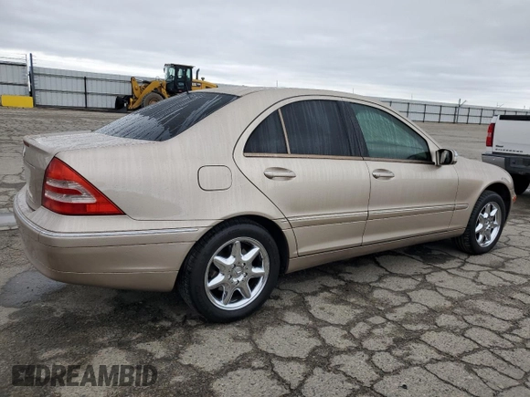 2001 Mercedes-Benz C 320 with VIN WDBRF64J61F054850, listed as a Copart auction lot 51119775 with 191,227 mi miles and Salvage Title. Bid and sale history available at DreamBid. Image 3.