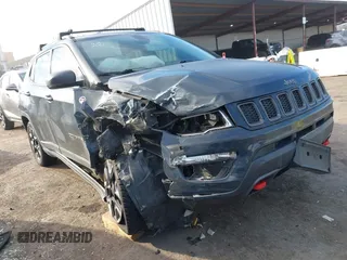 2017 Jeep Compass Trailhawk с VIN 3C4NJDDBXHT657425, выставлен на аукционе IAAI как лот 41022289 с пробегом 83 003 миль миль и . История ставок и продаж доступна на DreamBid. Изображение 1.