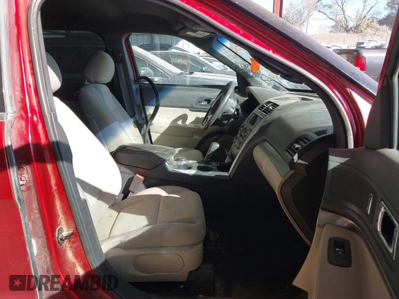 2014 Ford Explorer with VIN 1FM5K8B84EGB18483, listed as a IAAI auction lot 40592438 with 198,202 mi miles and . Bid and sale history available at carsss.com. Image 5.