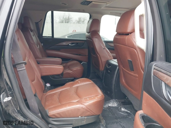 2016 Cadillac Escalade Luxury Collection with VIN 1GYS4BKJ7GR180527, listed as a IAAI auction lot 41428192 with 145,370 mi miles. Bid and sale history available at carsss.com. Image 8.