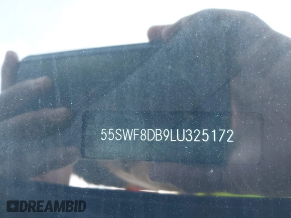 2020 Mercedes-Benz C 300 z VIN 55SWF8DB9LU325172, wystawiony jako IAAI lot #42287443 z przebiegiem 100 261 mil mil oraz . Historia ofert i sprzedaży dostępna na DreamBid. Obrazek 19.