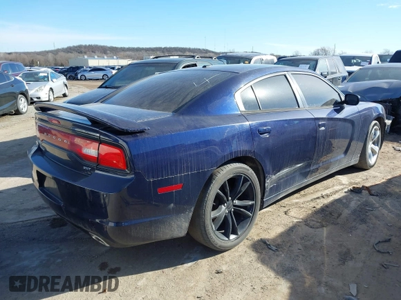 2014 Dodge Charger SXT with VIN 2C3CDXHGXEH148806, listed as a IAAI auction lot 41710035 with 210,296 mi miles and . Bid and sale history available at carsss.com. Image 4.