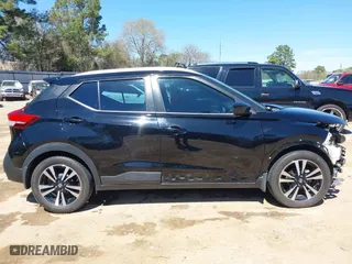 2018 Nissan Kicks SV with VIN 3N1CP5CU6JL518464, listed as a IAAI auction lot 41801091 with 72,365 mi miles. Bid and sale history available at carsss.com. Image 18.