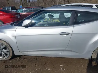 2017 Hyundai Veloster with VIN KMHTC6AD6HU310694, listed as a IAAI auction lot 41734446 with 99,432 mi miles. Bid and sale history available at carsss.com. Image 14.