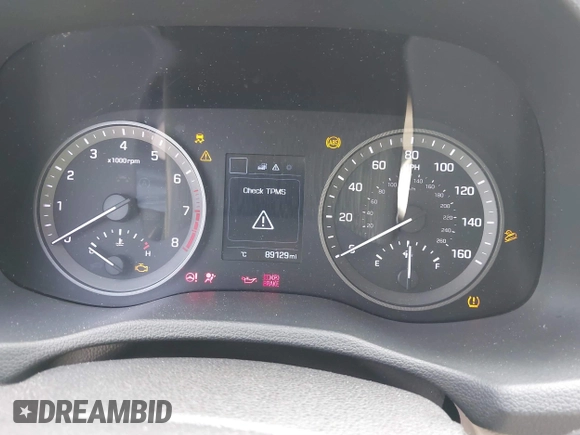 2018 Hyundai Tucson Sport with VIN KM8J33AL5JU691991, listed as a IAAI auction lot 41817480 with 89,129 mi miles. Bid and sale history available at carsss.com. Image 7.
