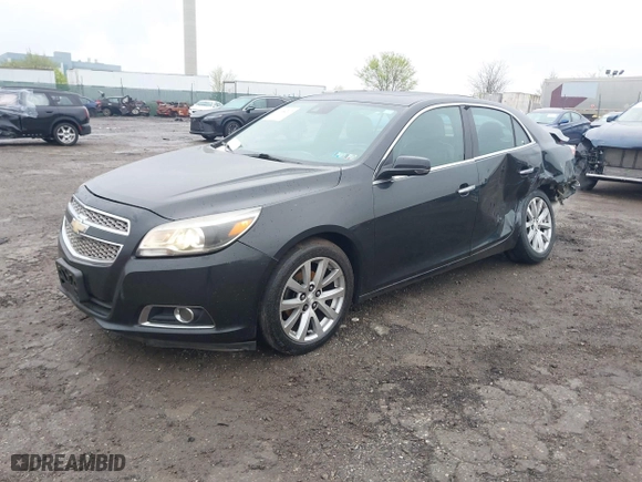 2013 Chevrolet Malibu LTZ with VIN 1G11H5SA7DF177897, listed as a IAAI auction lot 41984307 with 265,840 mi miles. Bid and sale history available at carsss.com. Image 2.
