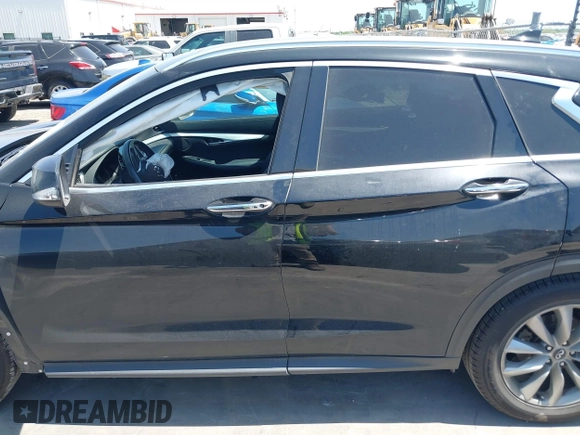 2019 Infiniti QX50 Luxe with VIN 3PCAJ5M13KF130893, listed as a IAAI auction lot 42023240 with 58,612 mi miles and . Bid and sale history available at DreamBid. Image 15.