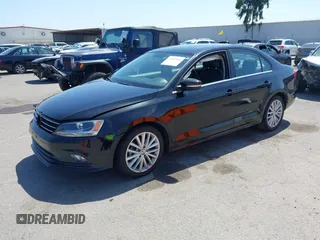 2015 Volkswagen Jetta SE с VIN 3VWD17AJ5FM214385, выставлен на аукционе IAAI как лот 42337460 с пробегом 99 625 миль миль и . История ставок и продаж доступна на DreamBid. Изображение 17.
