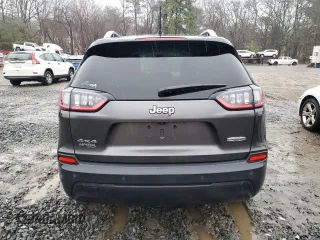 2020 Jeep Cherokee Latitude Plus with VIN 1C4PJMLB2LD539622, listed as a Copart auction lot 49090255 with 73,023 mi miles and Salvage Title. Bid and sale history available at DreamBid. Image 6.