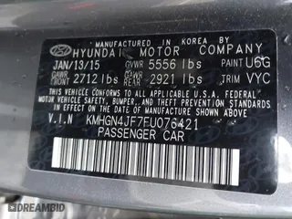 2015 Hyundai Genesis 5.0L with VIN KMHGN4JF7FU076421, listed as a IAAI auction lot 41698201 with 68,672 mi miles. Bid and sale history available at carsss.com. Image 9.