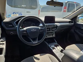 2020 Ford Escape SE с VIN 1FMCU0G61LUA12257, выставлен на аукционе IAAI как лот 42433956 с пробегом 36 777 миль миль и . История ставок и продаж доступна на DreamBid. Изображение 1.