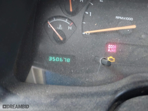 2001 Dodge Dakota Sport with VIN 1B7HG2AN21S290140, listed as a IAAI auction lot 41702251 with 350,678 mi miles. Bid and sale history available at carsss.com. Image 7.