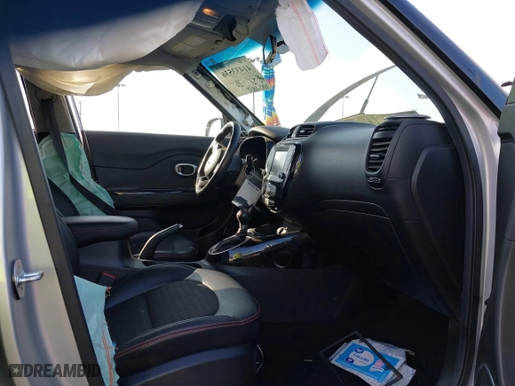 2017 Kia Soul ! with VIN KNDJX3AA5H7482363, listed as a IAAI auction lot 41433536 with 100,007 mi miles. Bid and sale history available at carsss.com. Image 5.