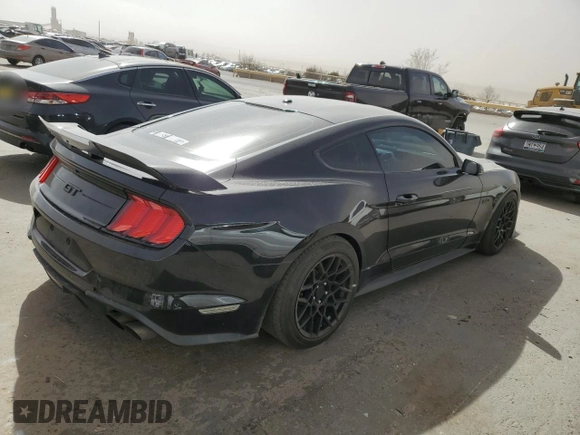 2019 Ford Mustang GT z VIN 1FA6P8CF3K5130158, wystawiony jako Copart lot #47542725 z przebiegiem 86 721 mil mil oraz Szkody całkowita. Historia ofert i sprzedaży dostępna na DreamBid. Obrazek 3.