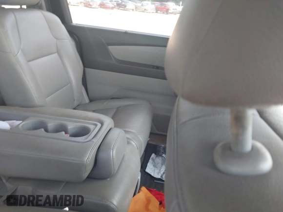 2015 Honda Odyssey Touring Elite with VIN 5FNRL5H95FB127156, listed as a IAAI auction lot 42618059 with 160,074 mi miles and . Bid and sale history available at DreamBid. Image 8.