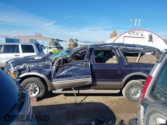 2001 Ford Excursion Limited с VIN 1FMNU43S11EB30853, выставлен на аукционе IAAI как лот 40811430 с пробегом 160 527 миль миль и . История ставок и продаж доступна на DreamBid. Изображение 15.