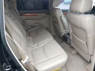2005 Lexus GX 470 with VIN JTJBT20X150084634, listed as a IAAI auction lot 41461071 with 180,387 mi miles. Bid and sale history available at carsss.com. Image 8.