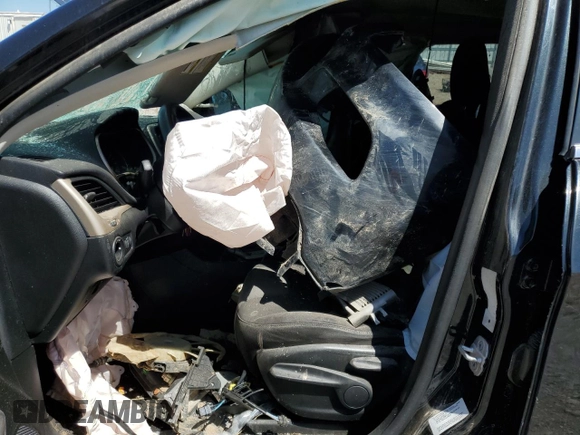 2014 Jeep Cherokee Latitude with VIN 1C4PJLCS9EW106042, listed as a Copart auction lot 53978945 with Not Provided miles and Clean Title. Bid and sale history available at DreamBid. Image 7.