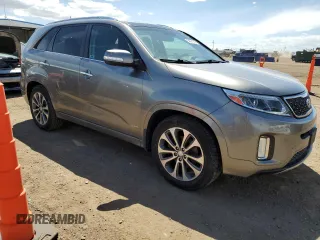 2014 Kia Sorento SX with VIN 5XYKWDA76EG431941, listed as a Copart auction lot 54881045 with 141,798 mi miles and Clean Title. Bid and sale history available at carsss.com. Image 4.