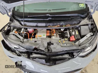 2019 Chevrolet Bolt EV LT z VIN 1G1FW6S03K4129153, wystawiony jako Copart lot #63211325 z przebiegiem 55 465 mil mil oraz Szkoda całkowita • Salvage title. Historia ofert i sprzedaży dostępna na DreamBid. Obrazek 12.
