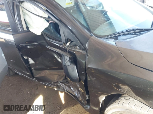 2010 Mazda 3 S Grand Touring with VIN JM1BL1S66A1301732, listed as a IAAI auction lot 42084477 with 166,281 mi miles and . Bid and sale history available at DreamBid. Image 6.