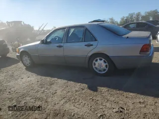 1994 Mercedes-Benz S 320 with VIN WDBGA32EXRA183306, listed as a Copart auction lot 76514554 with 158,814 mi miles and Clean Title. Bid and sale history available at DreamBid. Image 2.