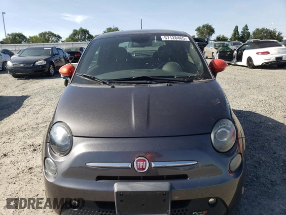 2015 FIAT 500e with VIN 3C3CFFGE8FT709825, listed as a Copart auction lot 57128465 with 38,608 mi miles and Clean title. Bid and sale history available at DreamBid. Image 5.