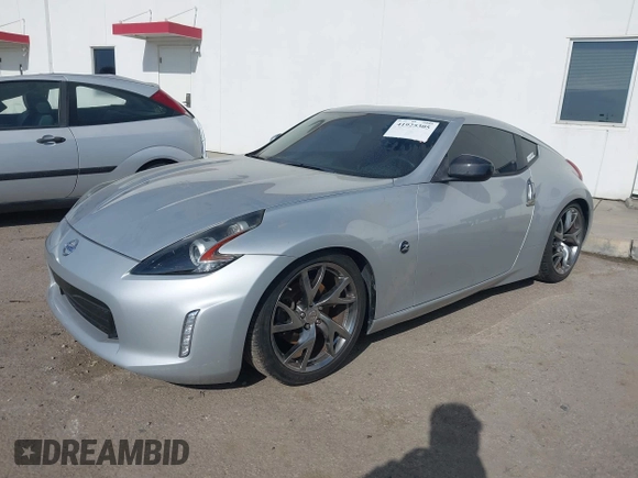2018 Nissan 370Z Sport with VIN JN1AZ4EH5JM572503, listed as a IAAI auction lot 41925305 with 55,730 mi miles and . Bid and sale history available at DreamBid. Image 2.