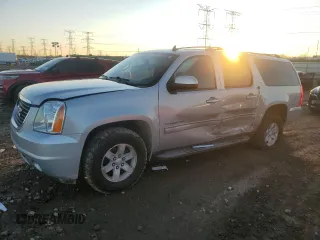 2013 GMC Yukon XL SLT with VIN 1GKS2KE76DR330896, listed as a Copart auction lot 81113974 with 105,075 mi miles and Salvage Title. Bid and sale history available at carsss.com. Image 1.
