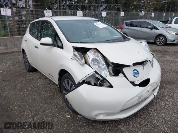 2016 Nissan LEAF SL with VIN 1N4BZ0CP5GC306794, listed as a IAAI auction lot 41120675 with 46,819 mi miles. Bid and sale history available at carsss.com. Image 1.