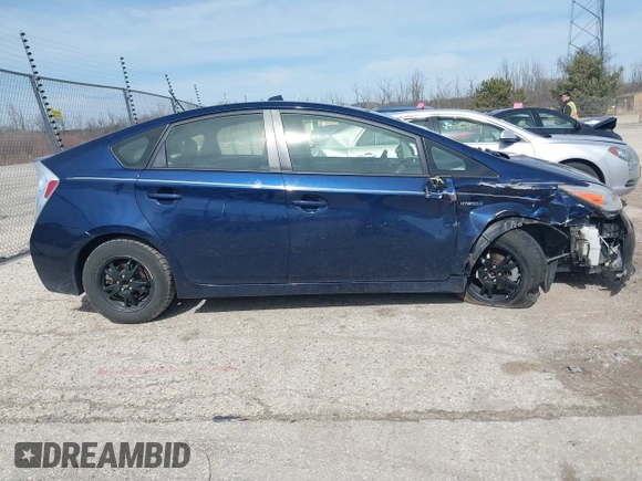 2014 Toyota Prius Four with VIN JTDKN3DU0E1818385, listed as a IAAI auction lot 41787231 with 136,670 mi miles. Bid and sale history available at carsss.com. Image 13.