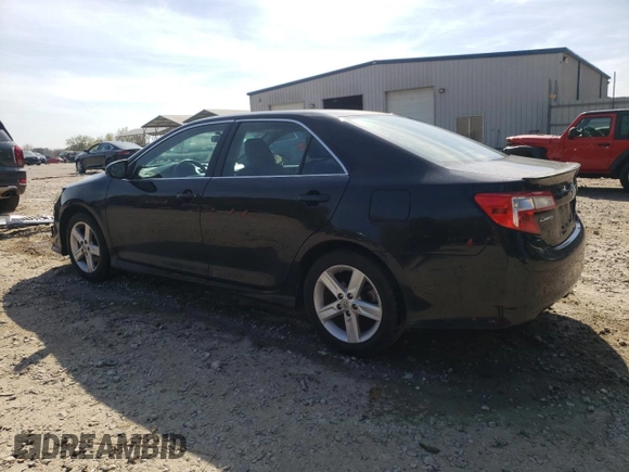 2014 Toyota Camry L with VIN 4T1BF1FK0EU304866, listed as a Copart auction lot 49489535 with 322,597 mi miles and Salvage Title. Bid and sale history available at carsss.com. Image 2.