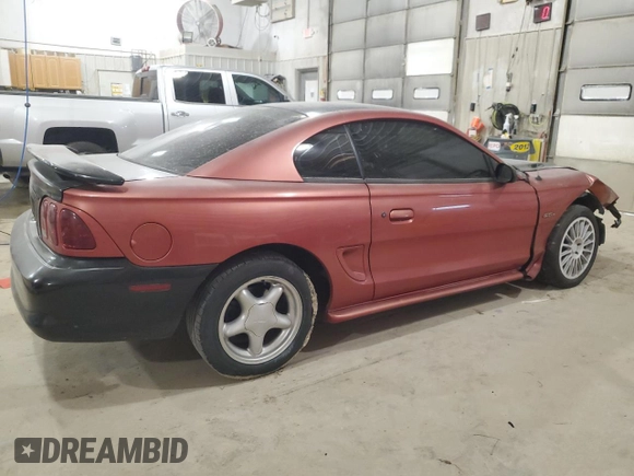 1996 Ford Mustang GT с VIN 1FALP42XXTF217850, выставлен на аукционе Copart как лот 52391385 с пробегом 171 682 миль миль и Списание • Salvage title. История ставок и продаж доступна на DreamBid. Изображение 3.