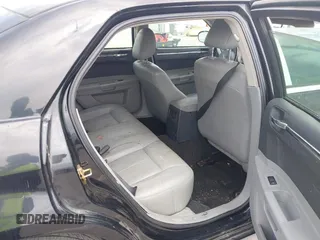 2006 Chrysler 300 Touring with VIN 2C3KA53G76H200278, listed as a IAAI auction lot 42044879 with 122,601 mi miles and . Bid and sale history available at DreamBid. Image 8.