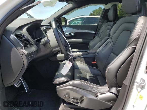 2022 Volvo XC90 R-Design with VIN YV4BR0CM5N1814897, listed as a Copart auction lot 60483314 with 35,622 mi miles and Salvage Title. Bid and sale history available at carsss.com. Image 7.