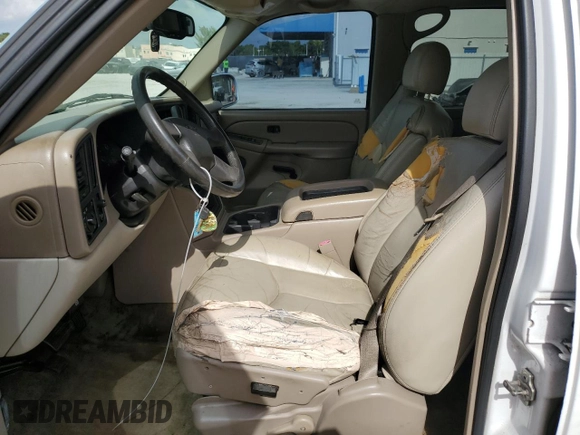 2004 GMC Yukon SLE with VIN 1GKEC13V04R248393, listed as a Copart auction lot 79995854 with 274,918 mi miles and Salvage Title. Bid and sale history available at carsss.com. Image 7.