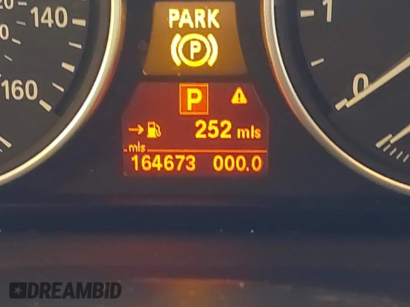 2013 BMW X5 xDrive35i z VIN 5UXZV4C54D0B21144, wystawiony jako IAAI lot #42304165 z przebiegiem 164 673 mil mil oraz . Historia ofert i sprzedaży dostępna na DreamBid. Obrazek 15.